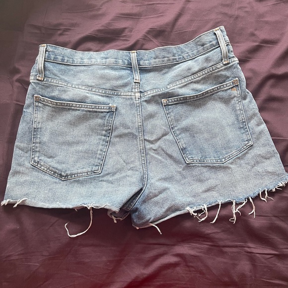 **Sold** - Picture 3 of 3